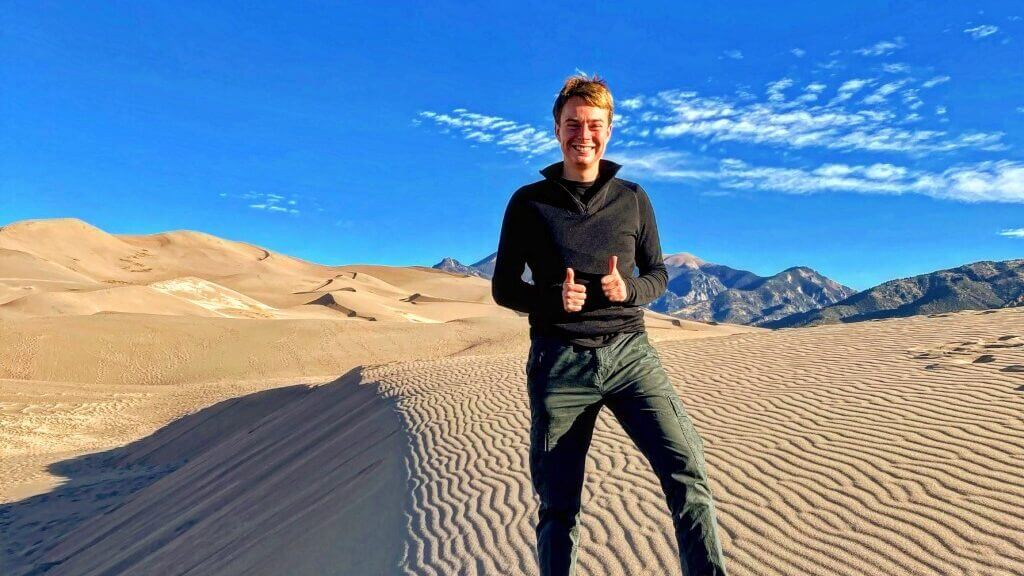 A former MoDA intern who traveled across the US during his internship.